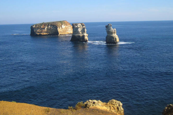 Bay-of-Islands-Coastal-Park