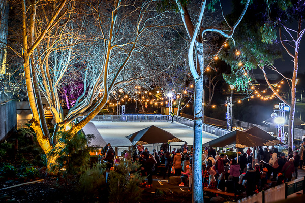 christmas eve fed square